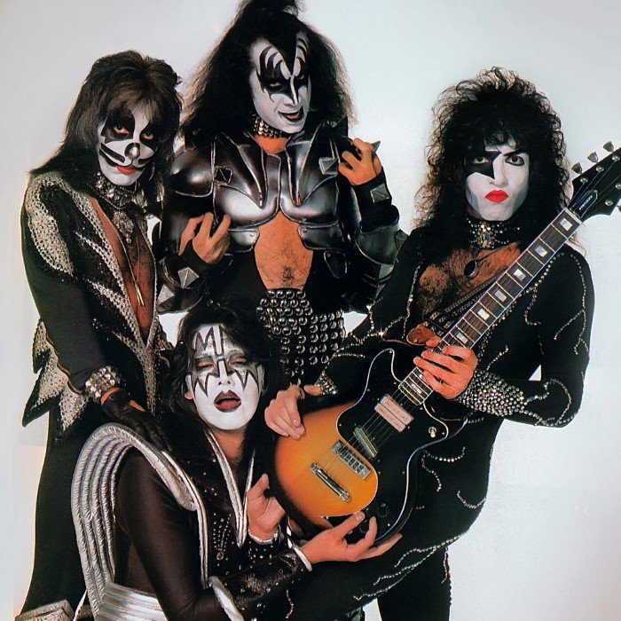 KISS