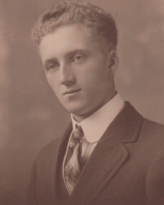Robert Fern McKinley