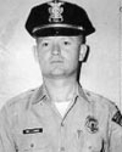 Earl Royce Williams