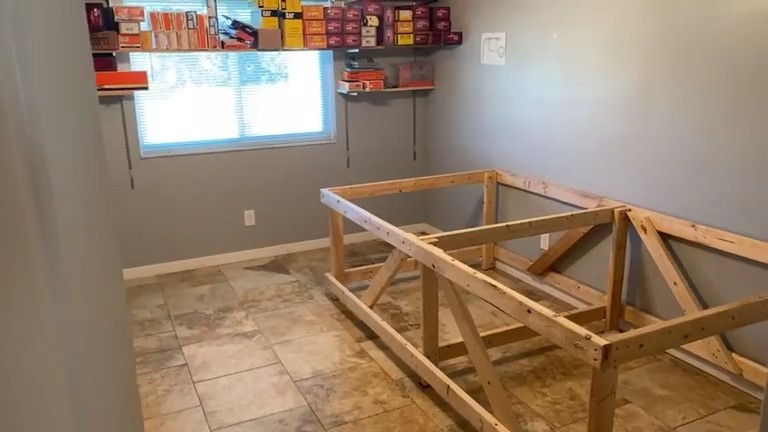 Gina & Vincent's New Train Layout Build!