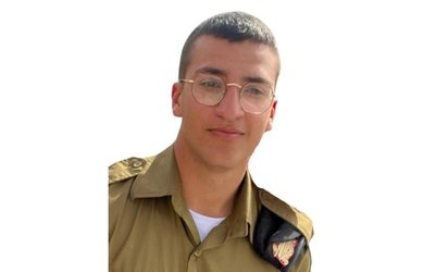 Sgt. Shaked Dahan, whose body has been held in Gaza since he was killed on October 7, 2023, and his mother Sigalit Gal in an undated photograph. (Facebook/used in accordance with Clause 27a of the Copyright Law)
