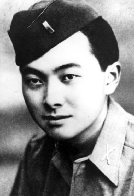 Headstone of Daniel K. Inouye