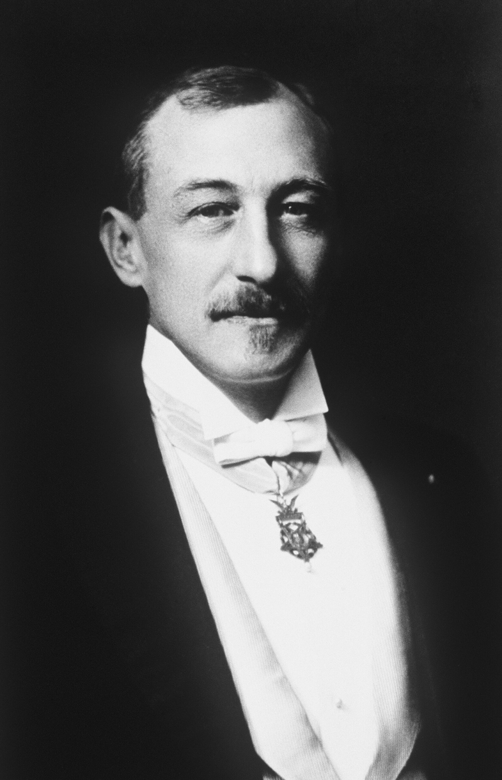 Harry Bell
