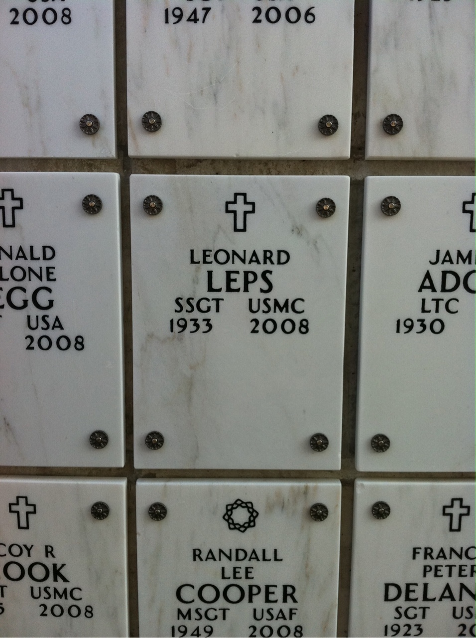 Leonard Leps