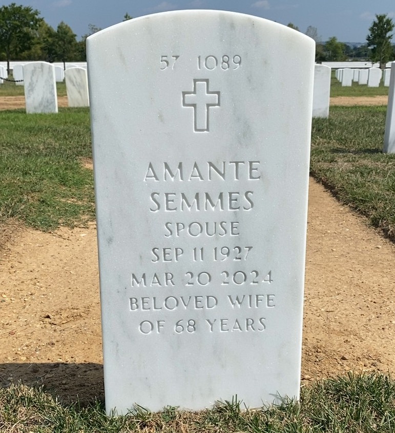 Back of headstone — Amante Carlquist