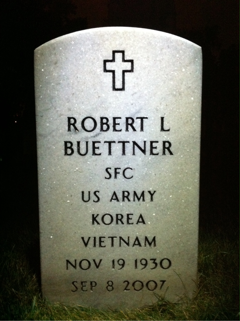 Robert Buettner