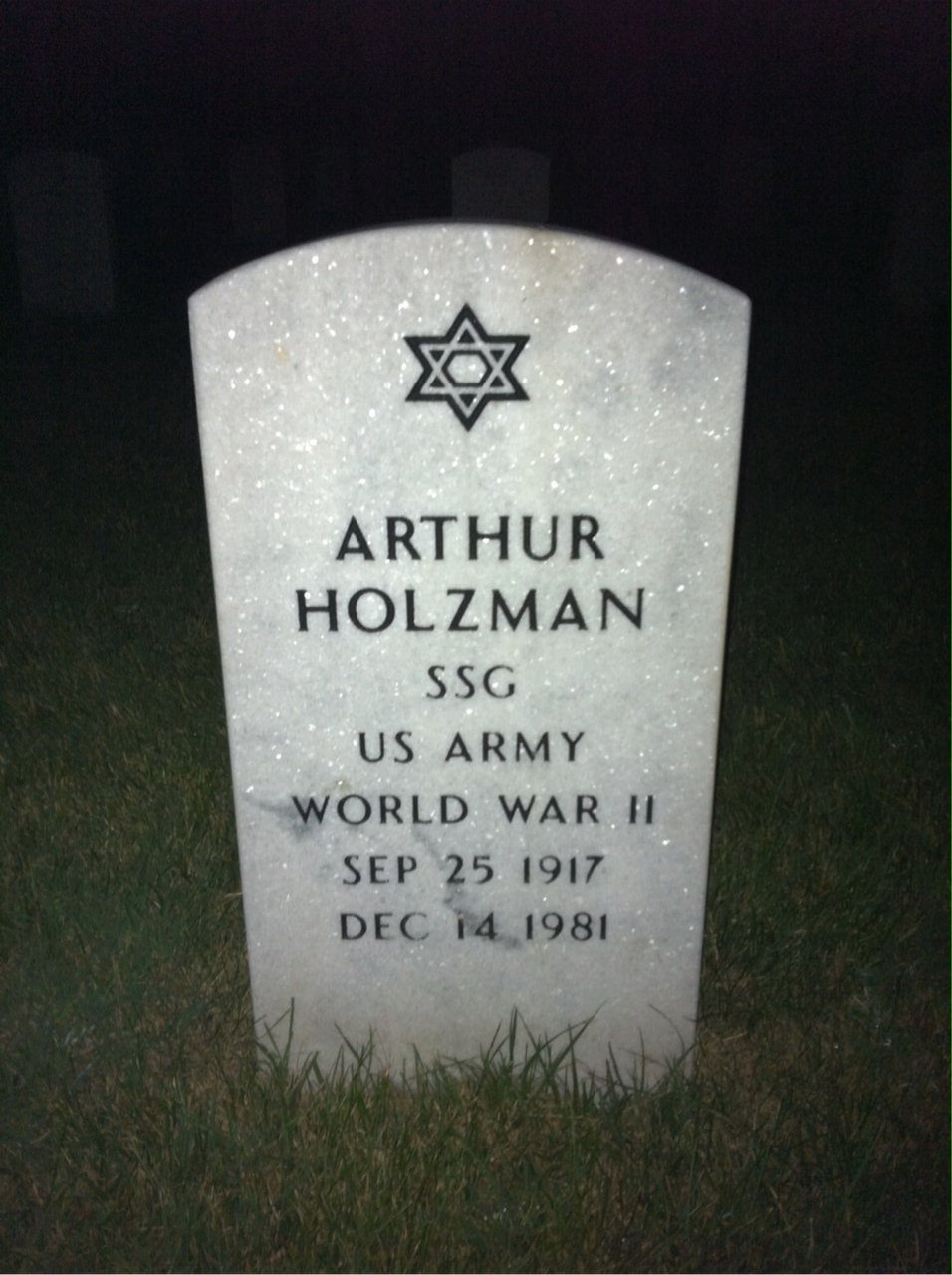 Arthur Holzman