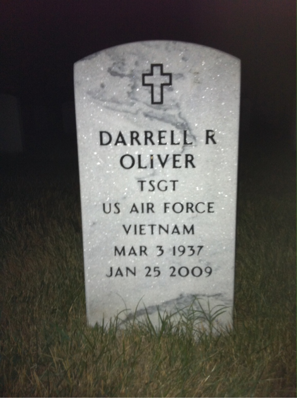 Darrell Oliver