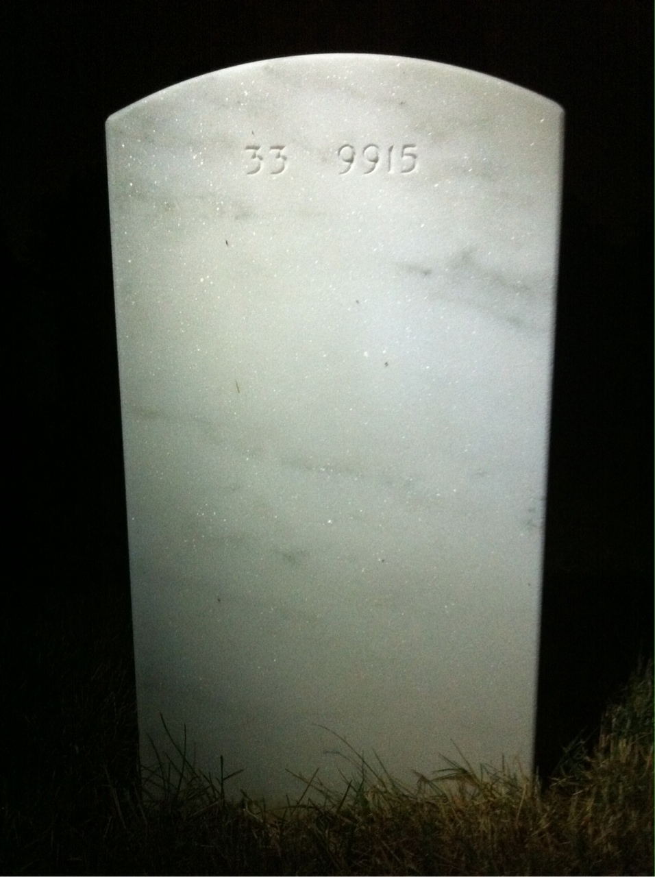 Back of headstone — Cesar Medina