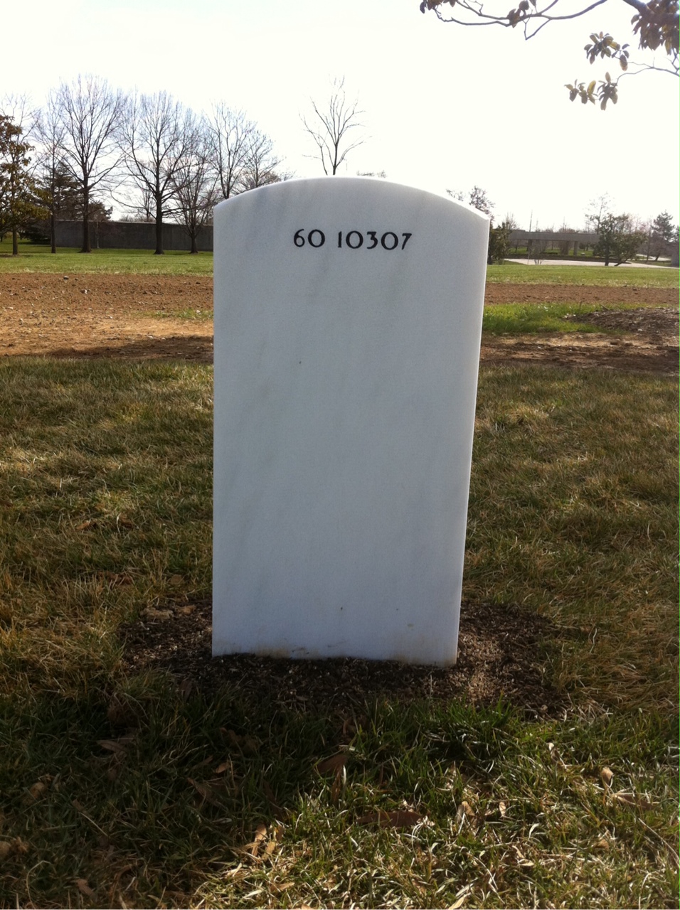 Back of headstone — Kenneth Wade Bennett