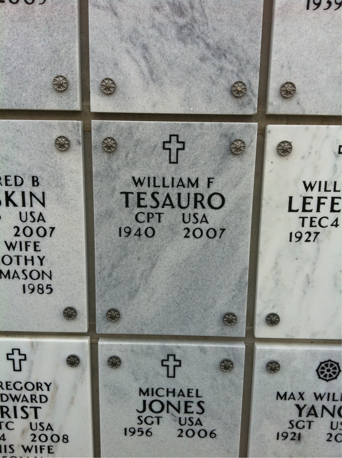 William Tesauro
