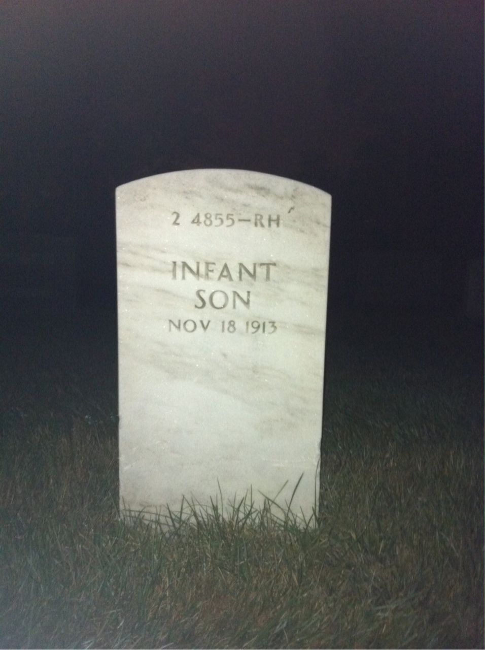 Back of headstone — Robert Leo Irvine