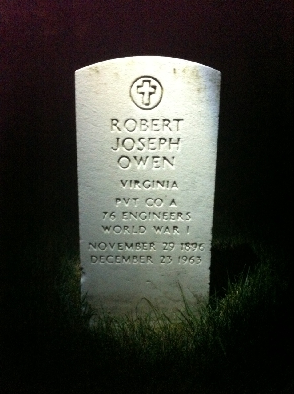 Robert R Owen