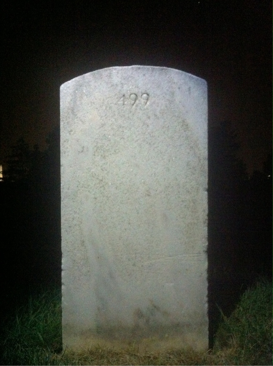 Back of headstone — Eston Barr
