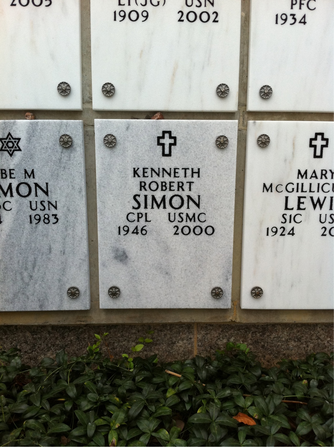 Kenneth Simon