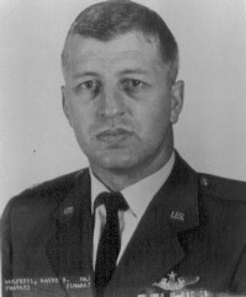 Headstone of Wayne Benjamin Wolfkeil