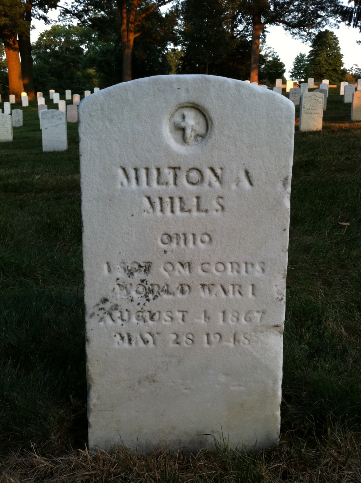Milton Mills