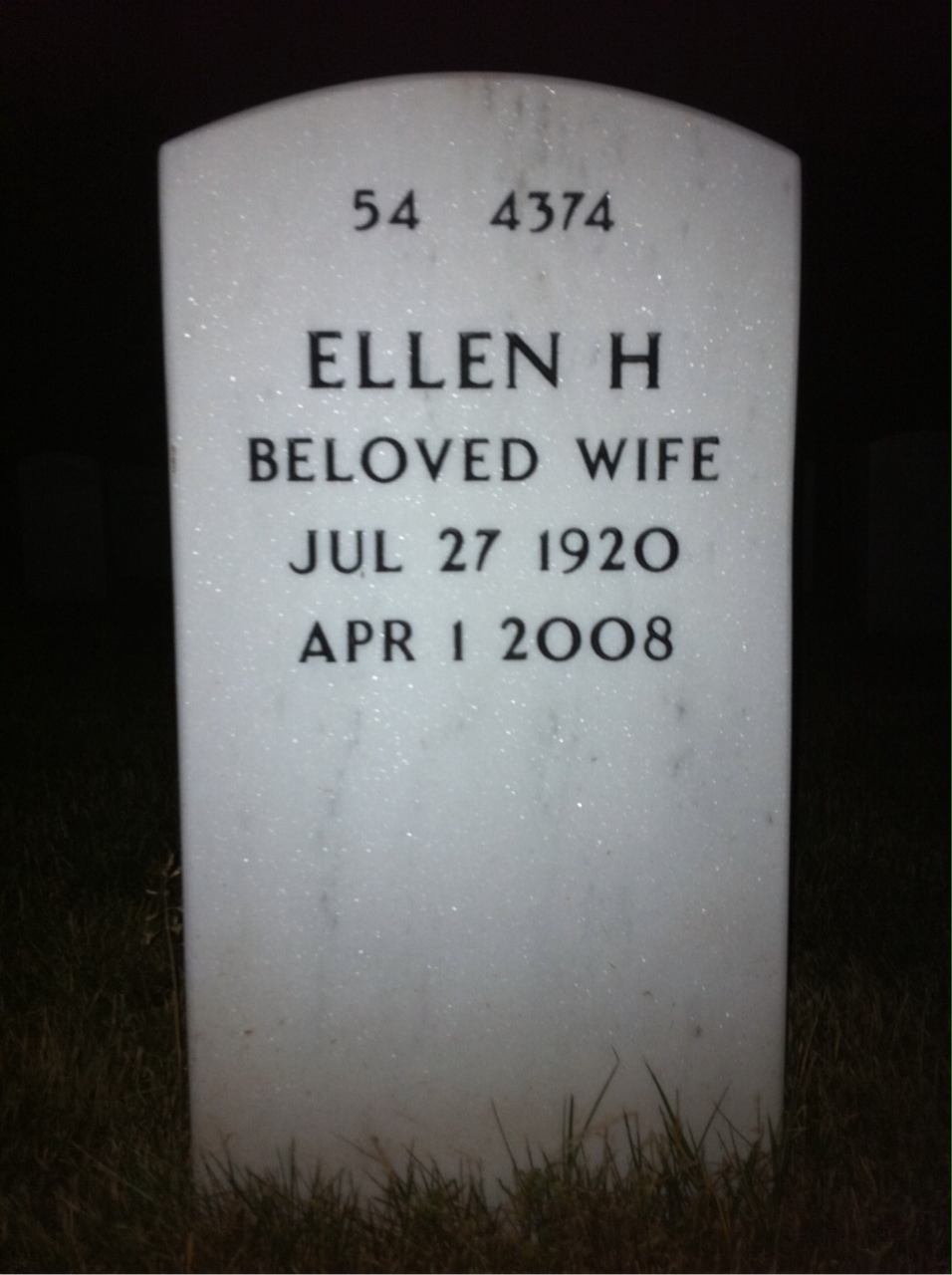 Back of headstone — Wallin Holtgren