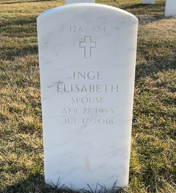 Back of headstone — Leonard Mohelski