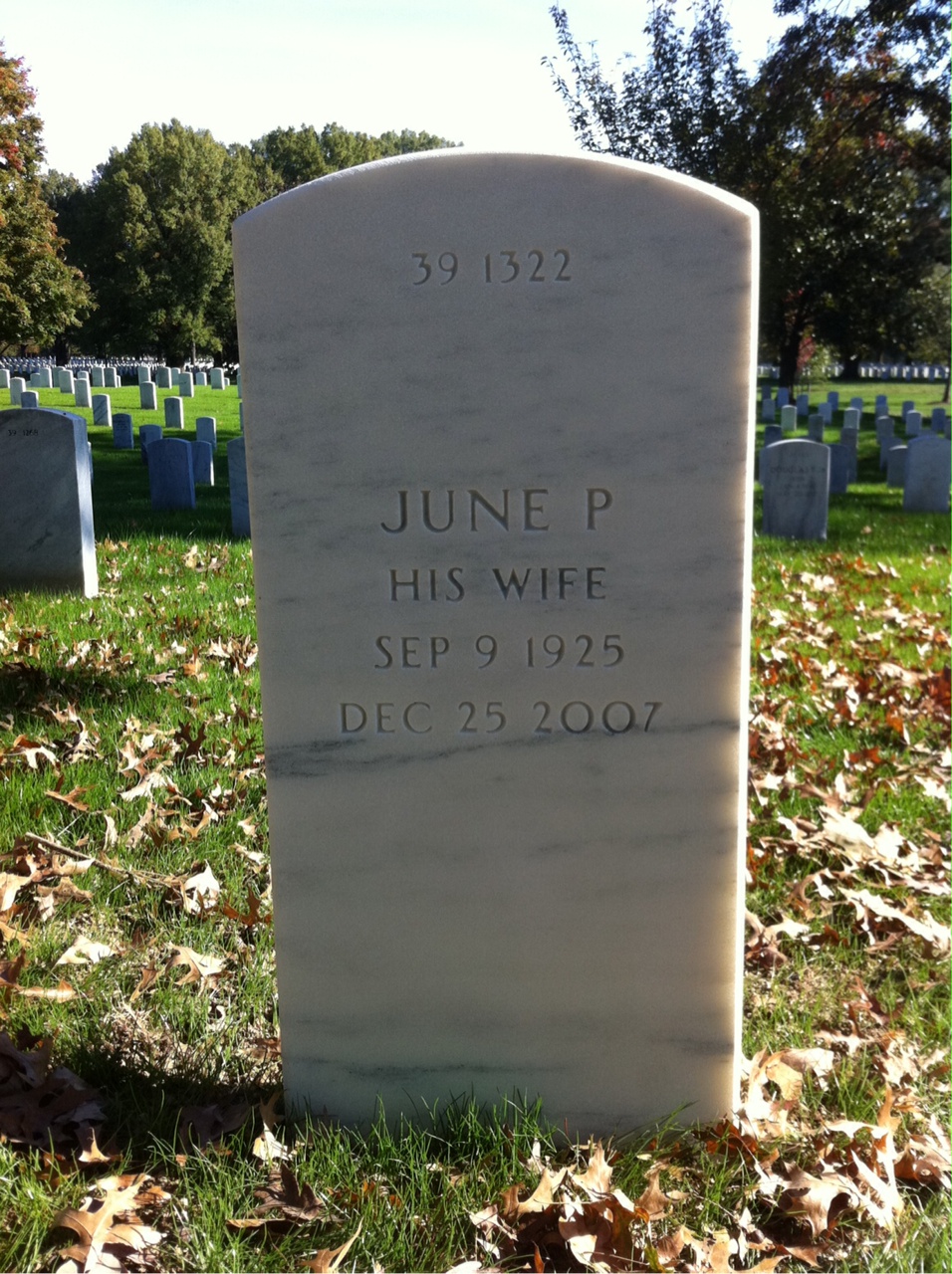 Back of headstone — Leslie Jackson