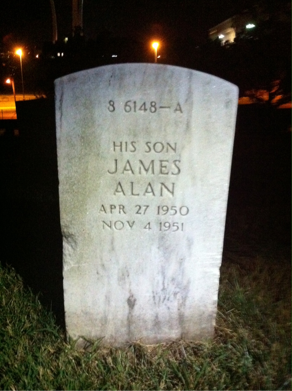 Back of headstone — Newell Cummings