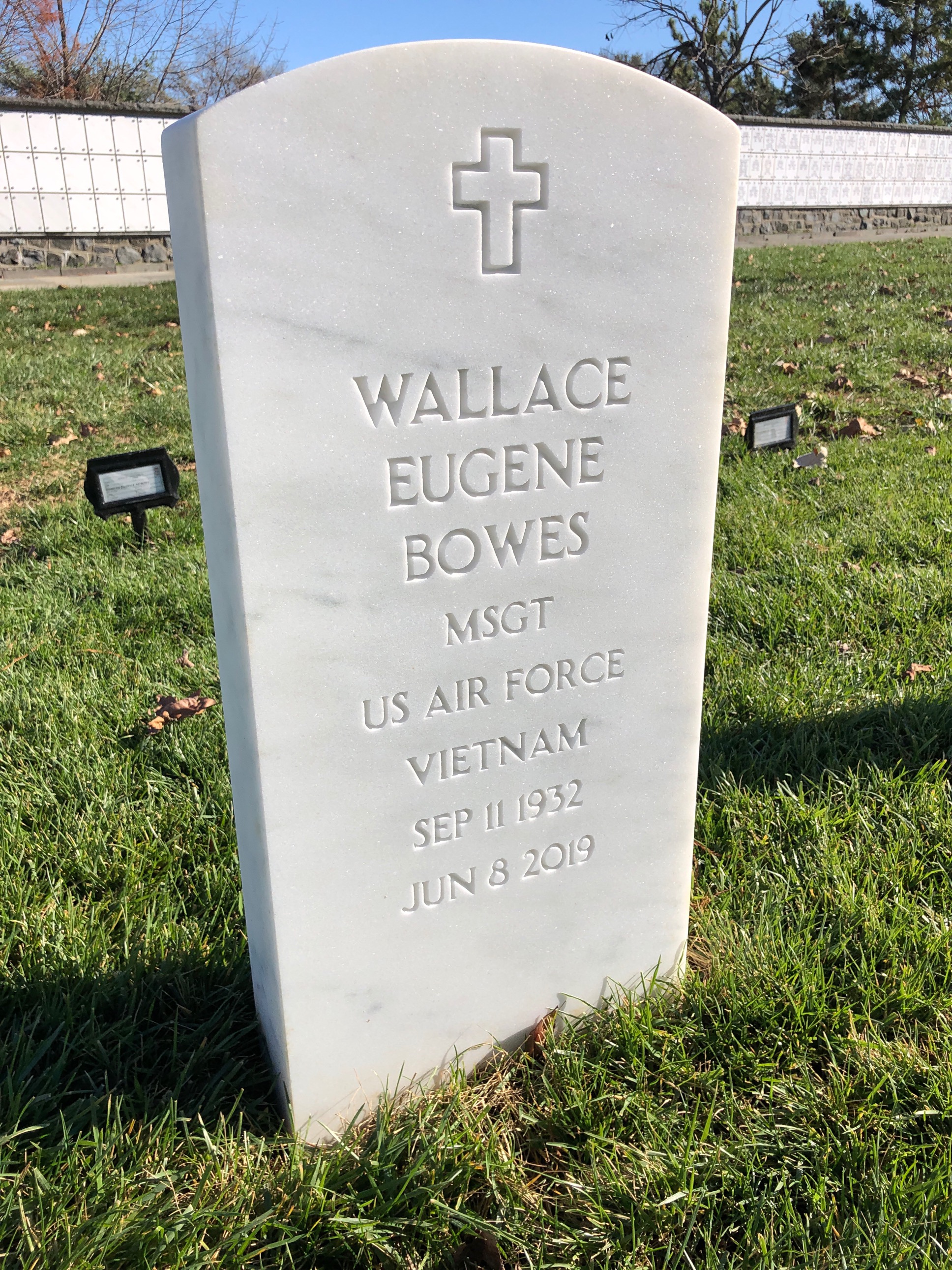 Wallace E Bowes