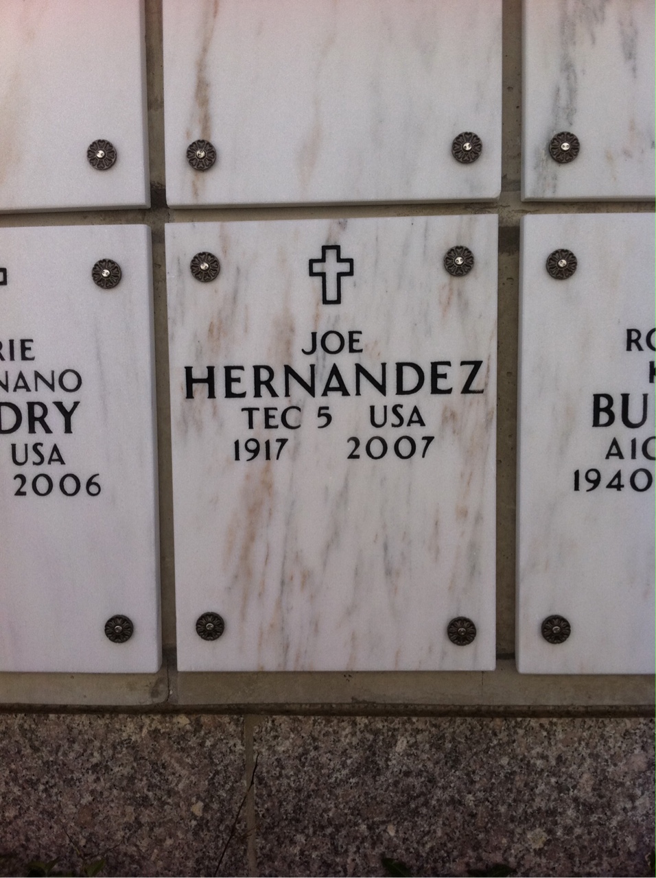 Joe Hernandez