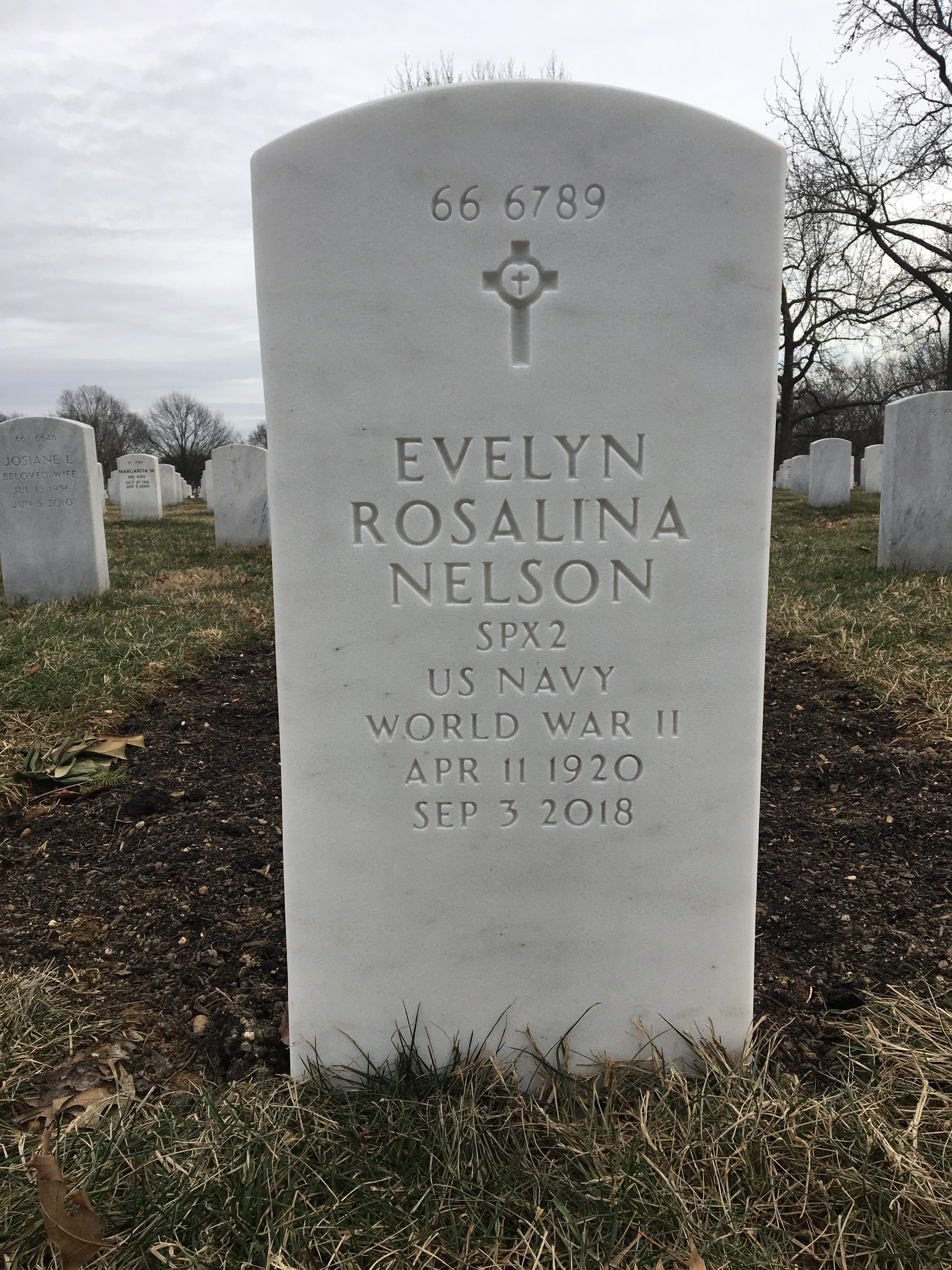 Back of headstone — Evelyn N Nelson