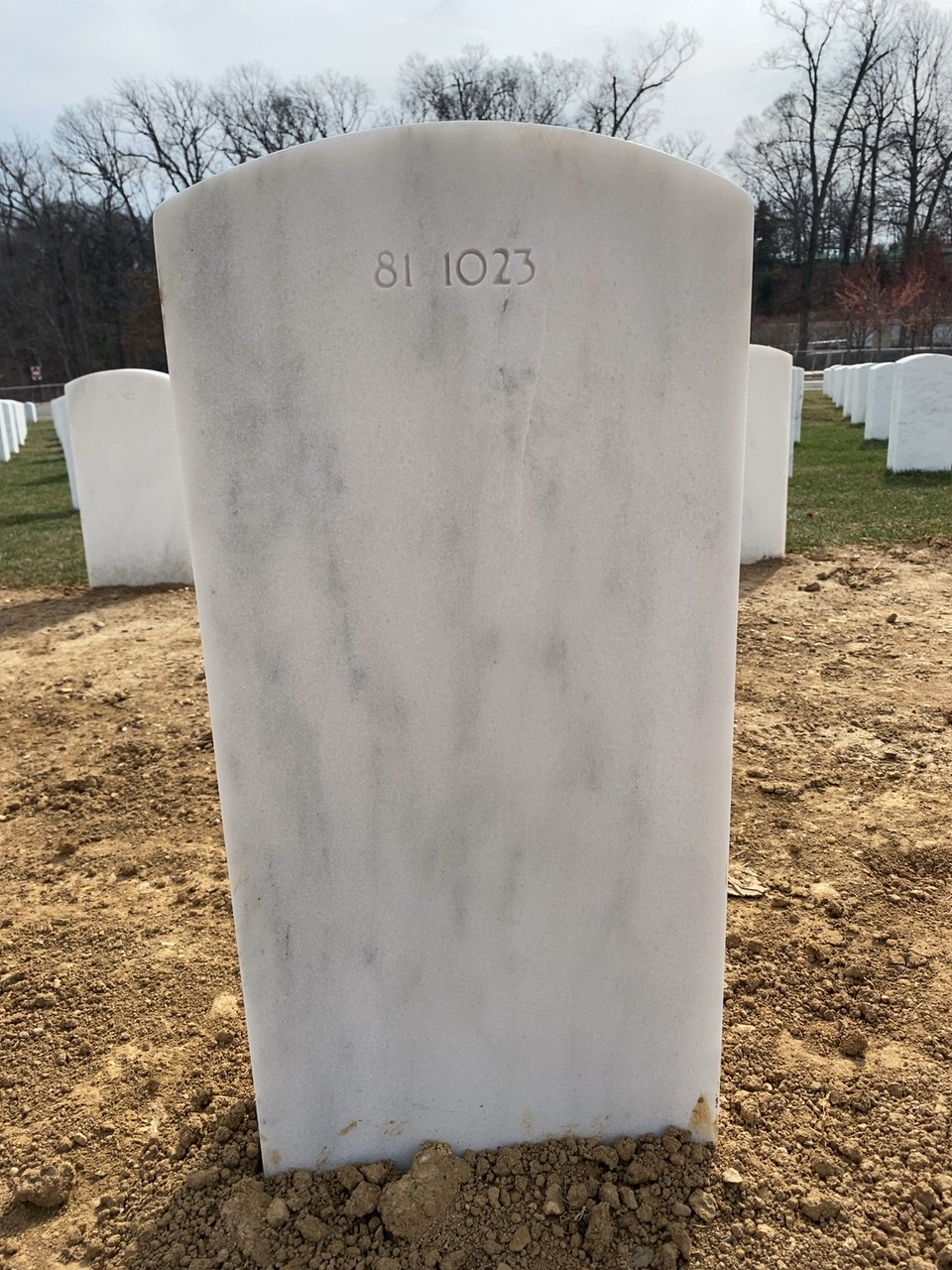 Back of headstone — Edith M Rob