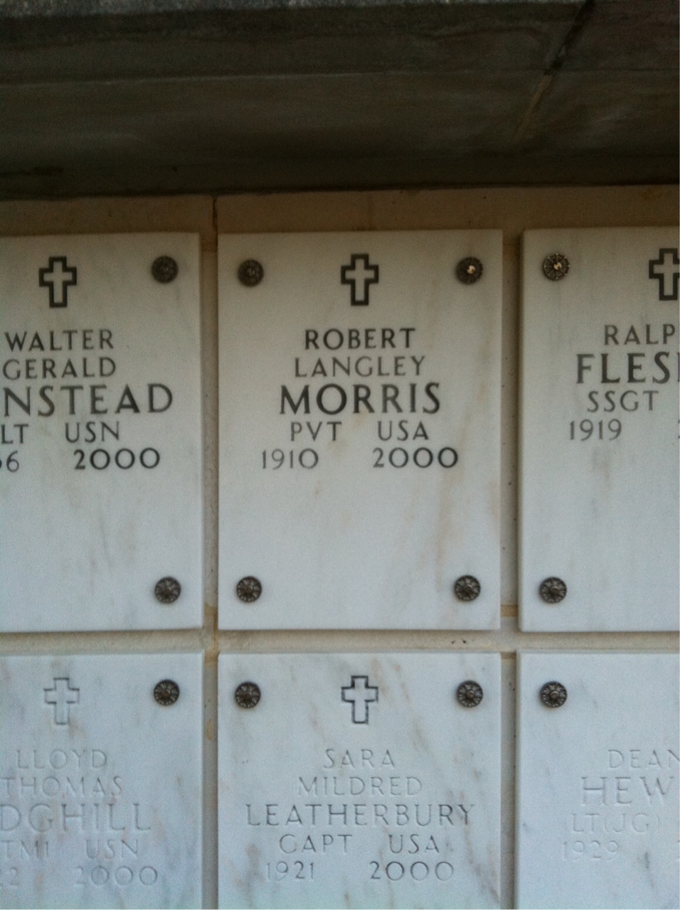 Robert Morris
