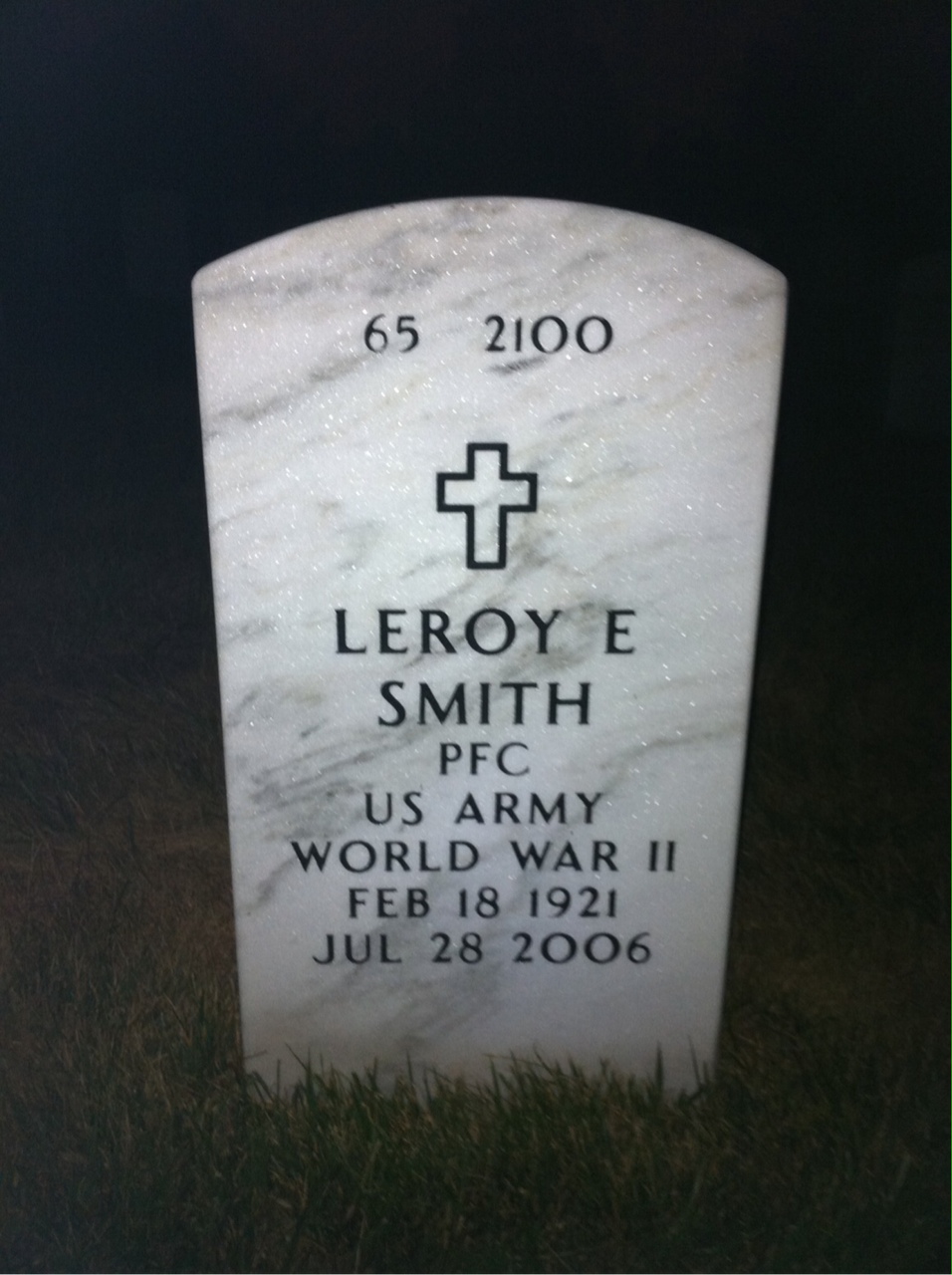 Back of headstone — Leroy Smith