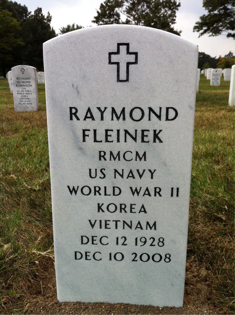 Raymond Fleinek