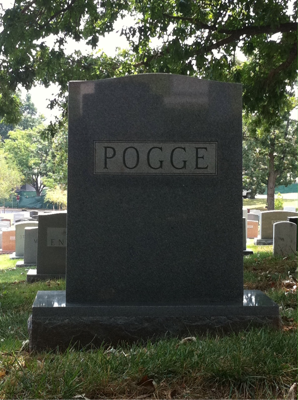 Back of headstone — Wesley Pogge