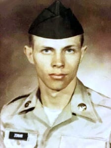 Headstone of Frank Charles Zonar Jr.