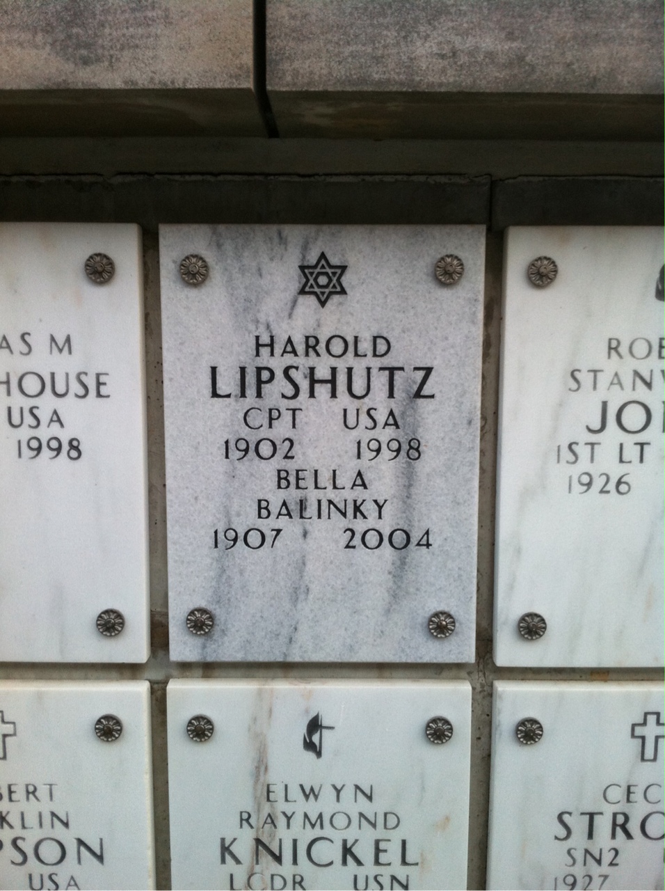 Harold Lipshutz