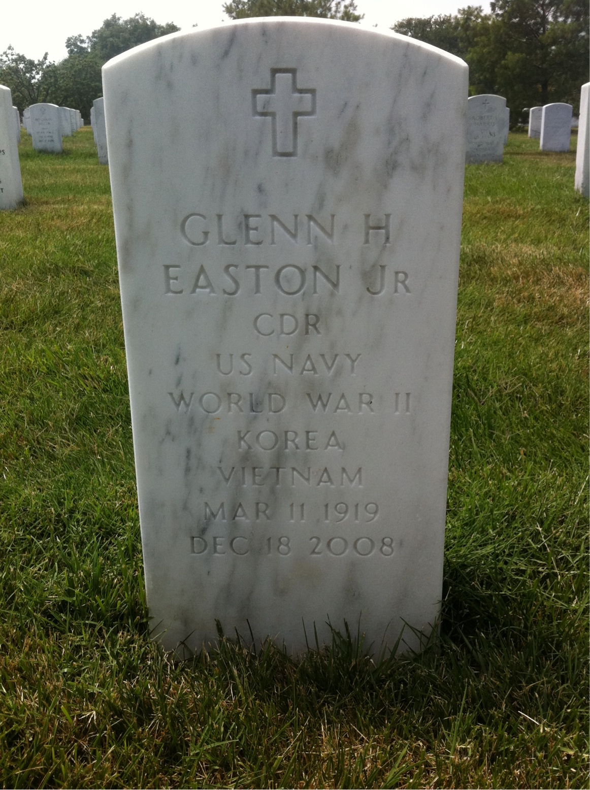 Glenn Easton