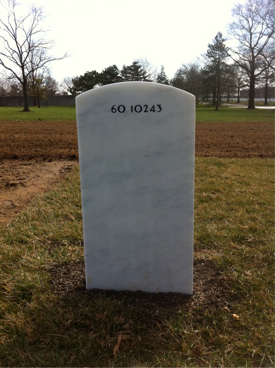 Back of headstone — Vernon Jr Bryant