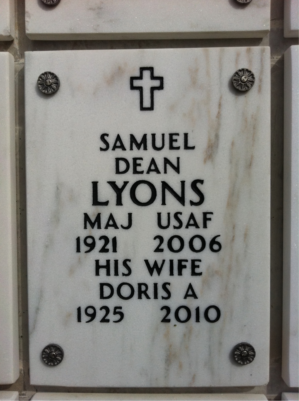 Samuel Lyons