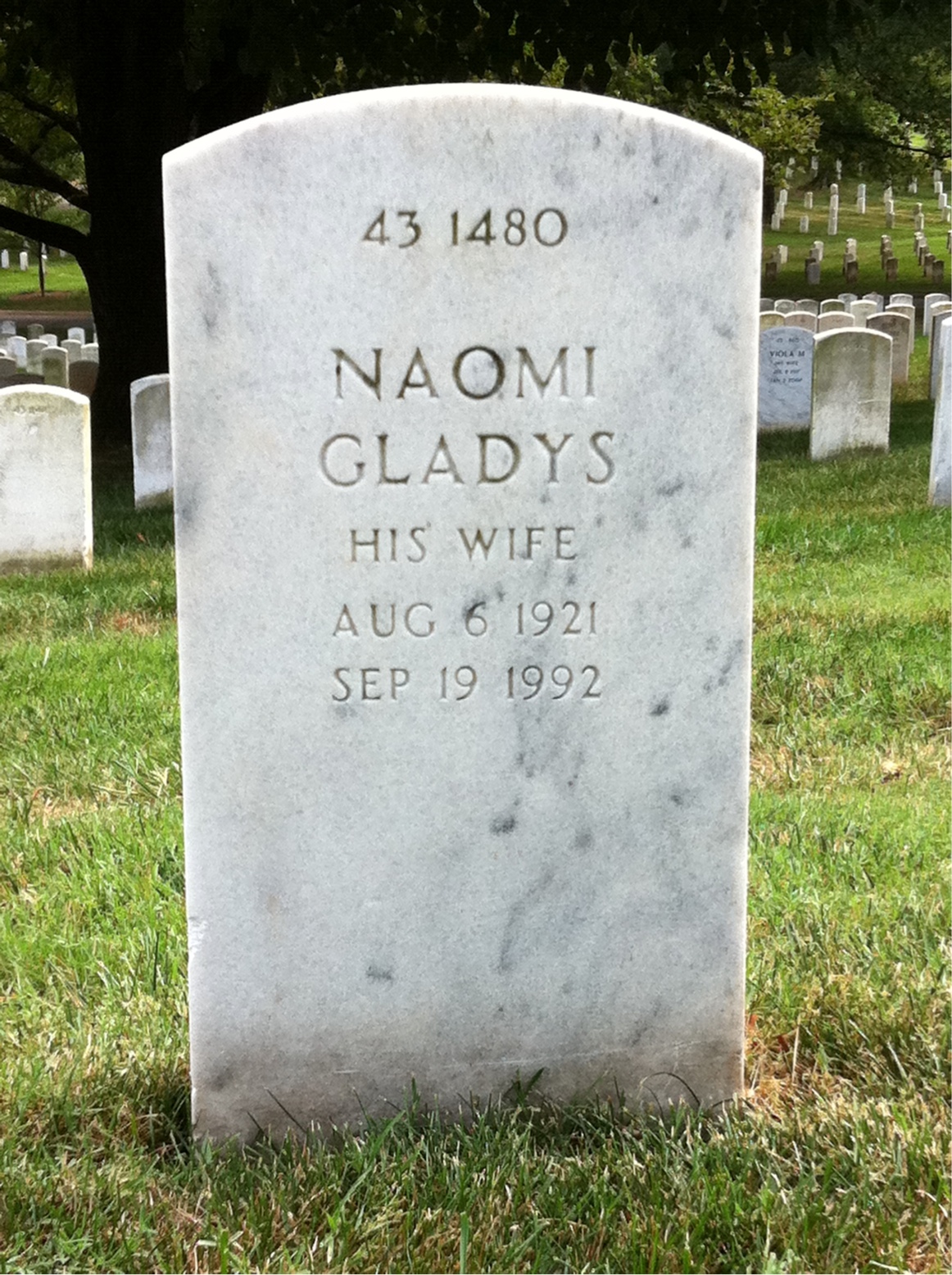 Back of headstone — Naomi Bracey