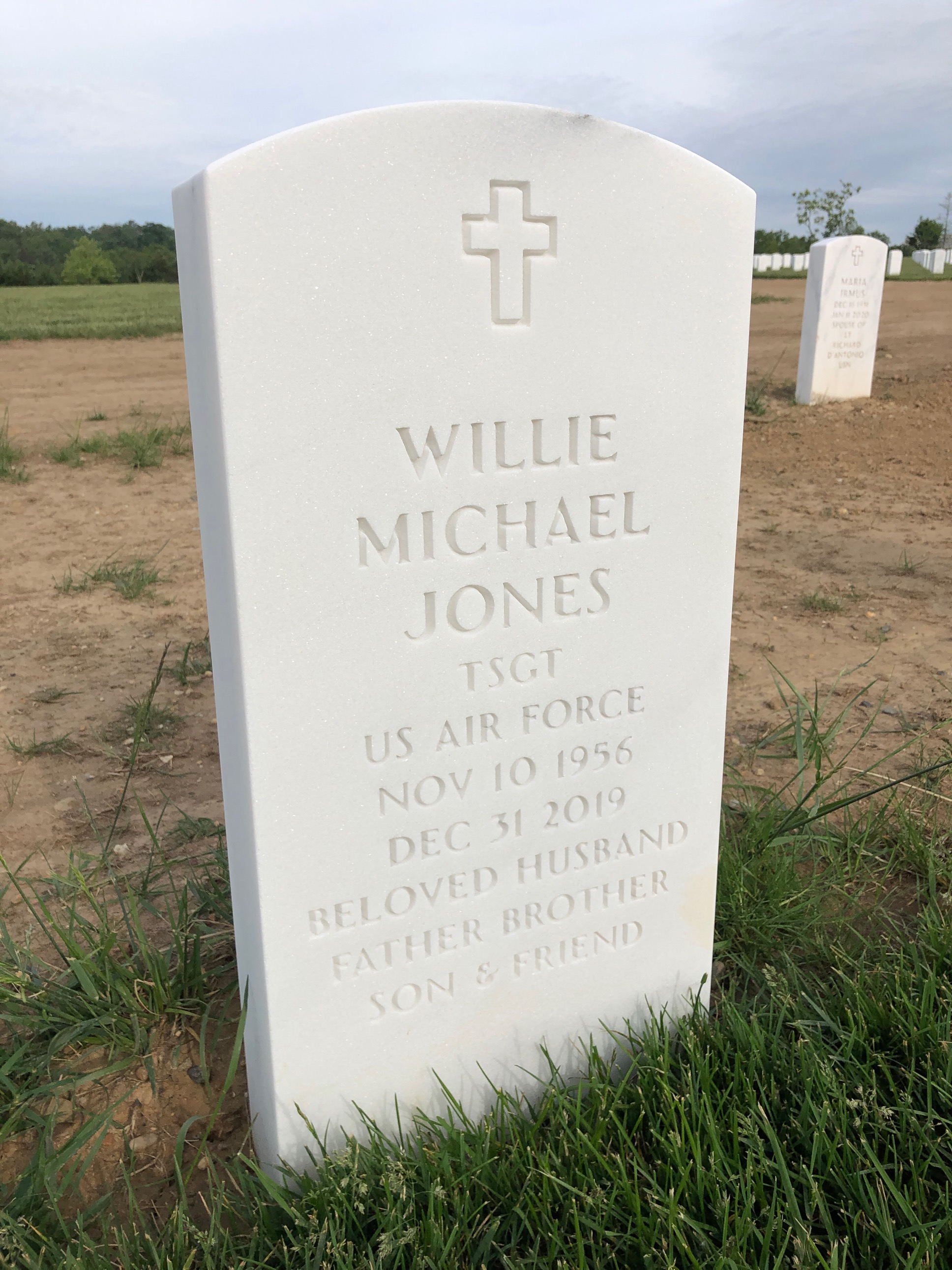 Willie M Jones