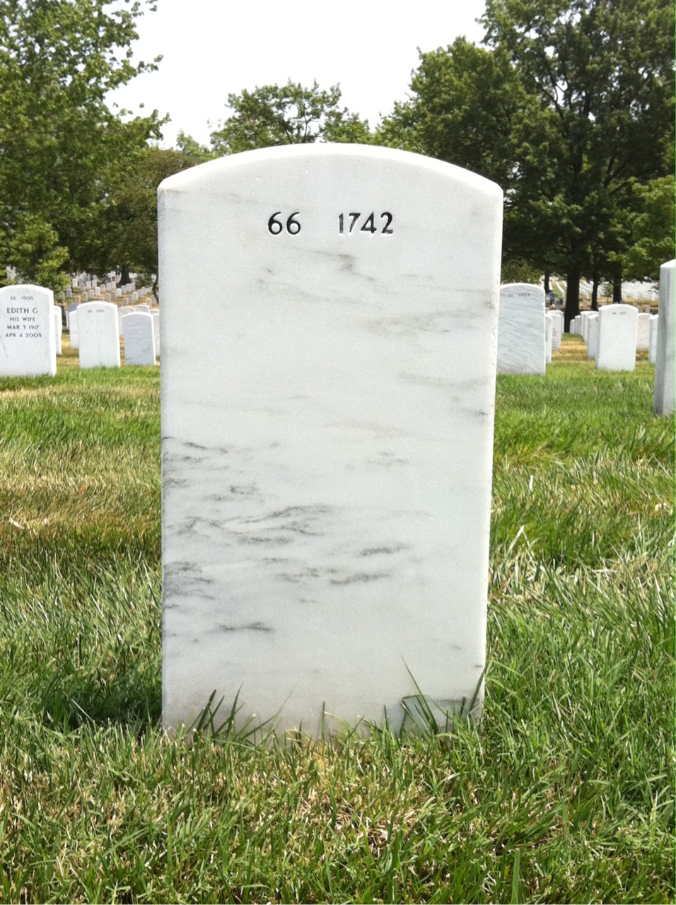 Back of headstone — Scott Groeschner