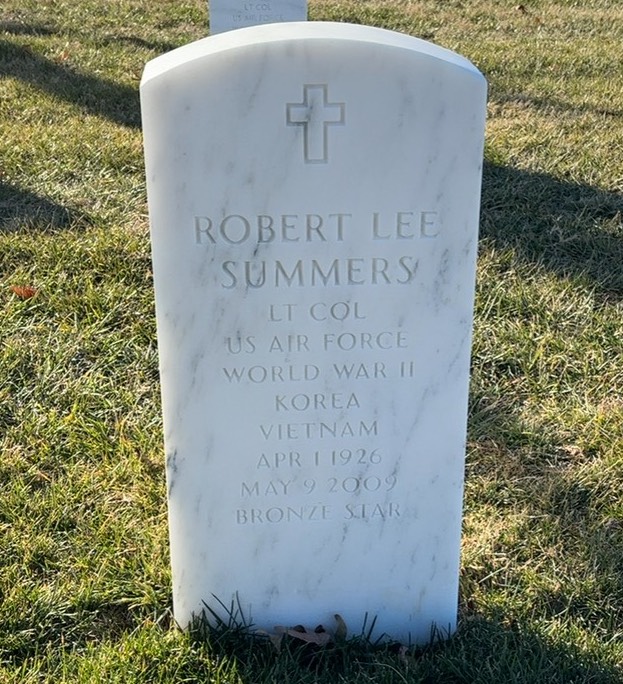 Robert Summers