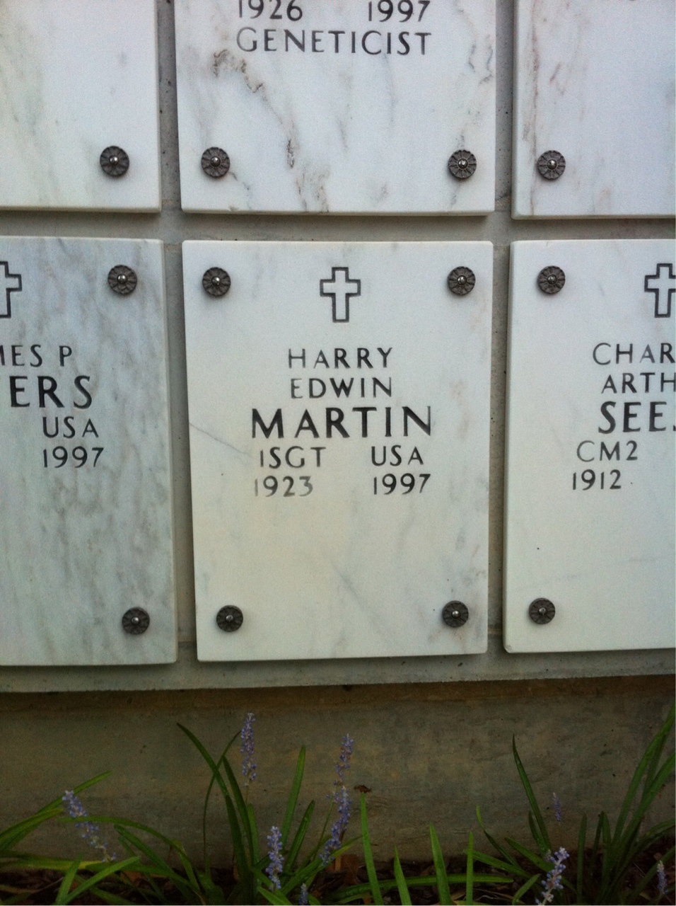 Harry L Martin