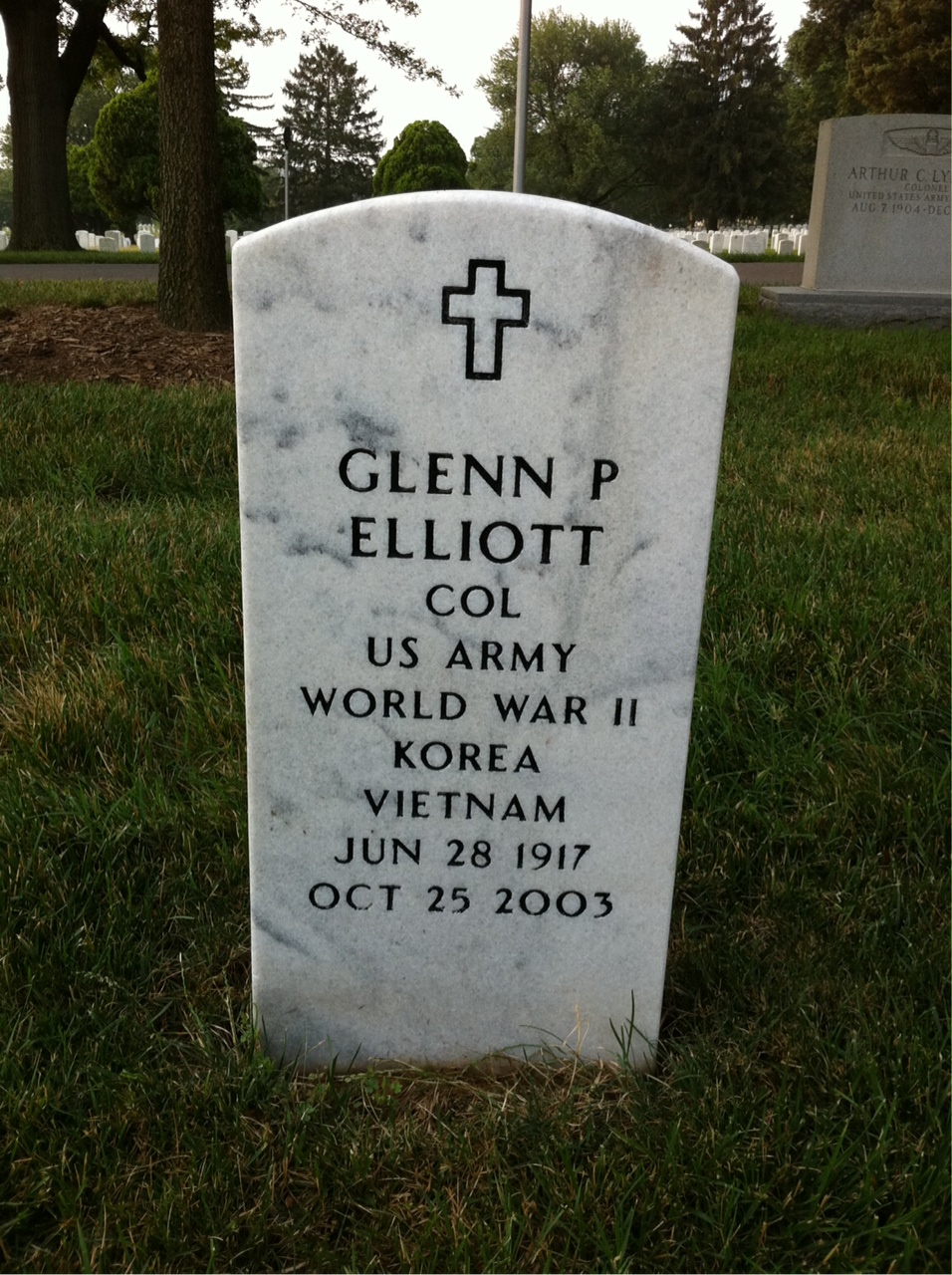Glenn Elliott