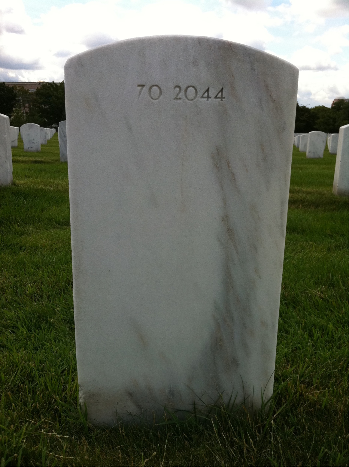 Back of headstone — Rocco Amen