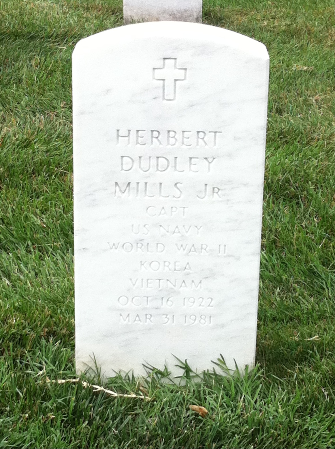 Herbert Mills