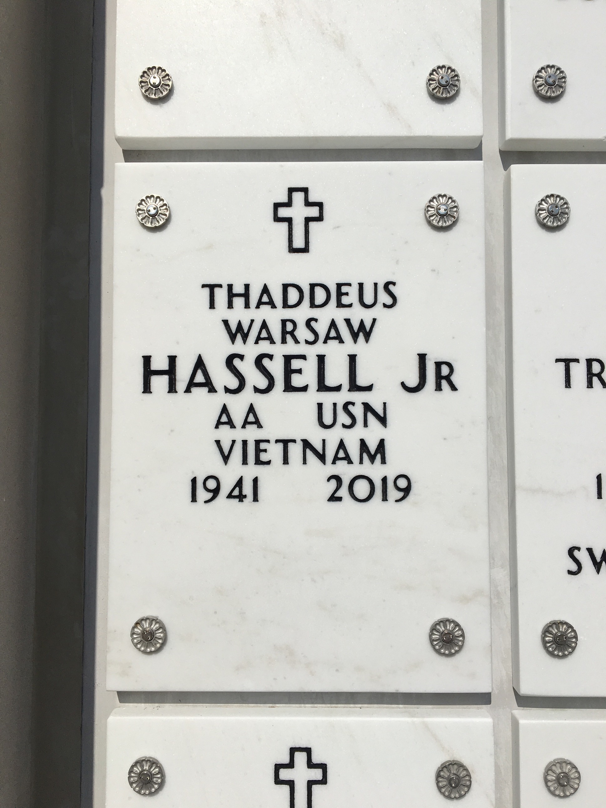 Thaddeus W Hassell