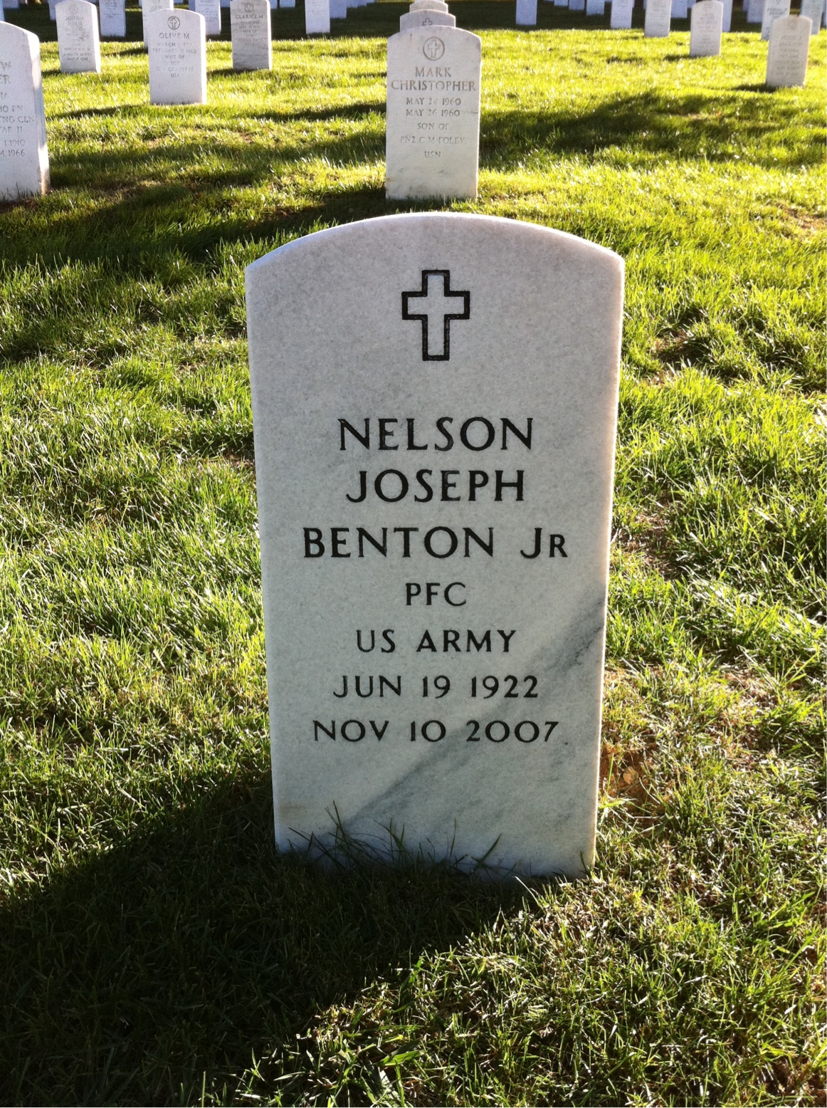 Nelson Benton