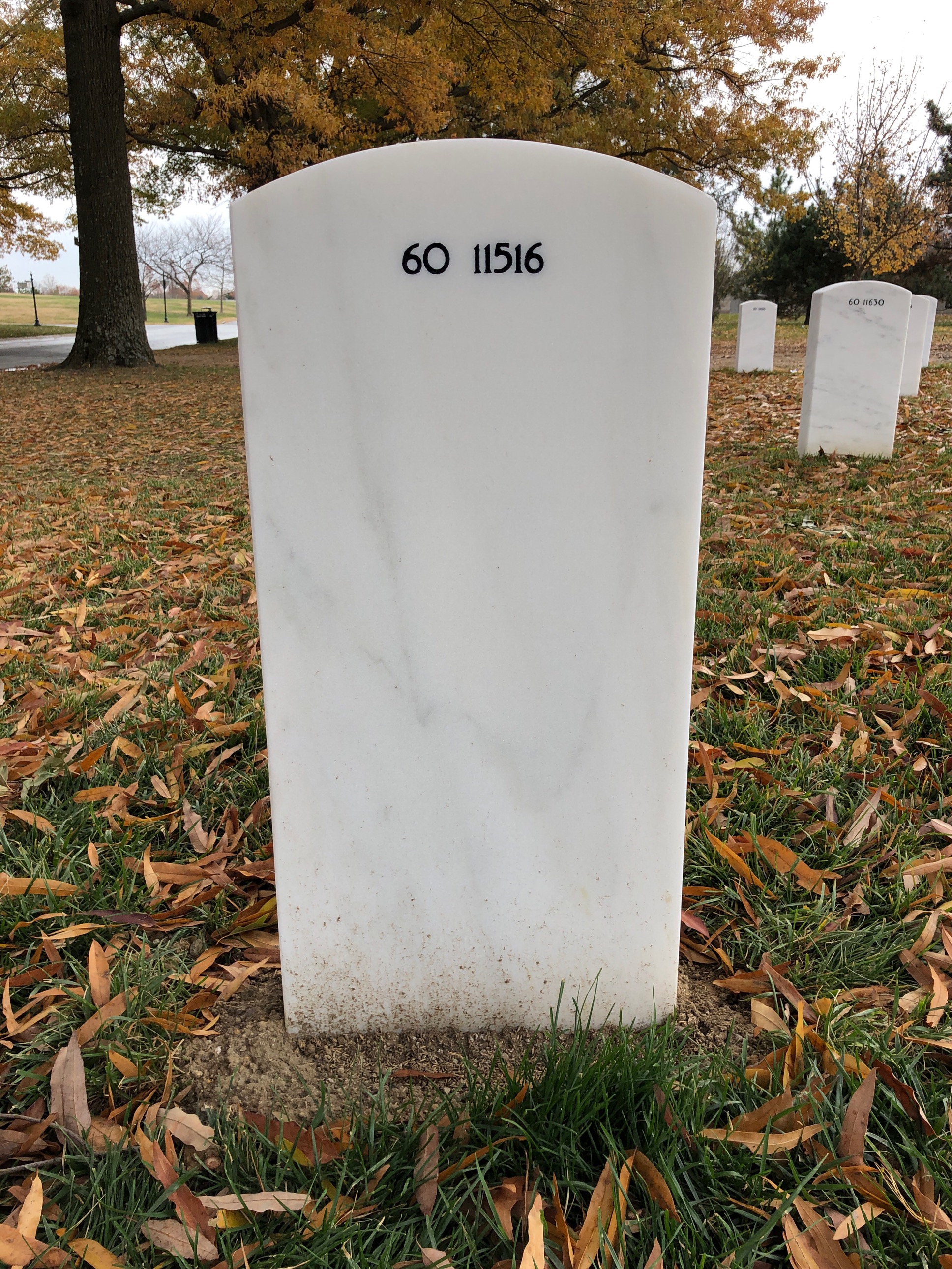 Back of headstone — Elis Barreto Ortiz