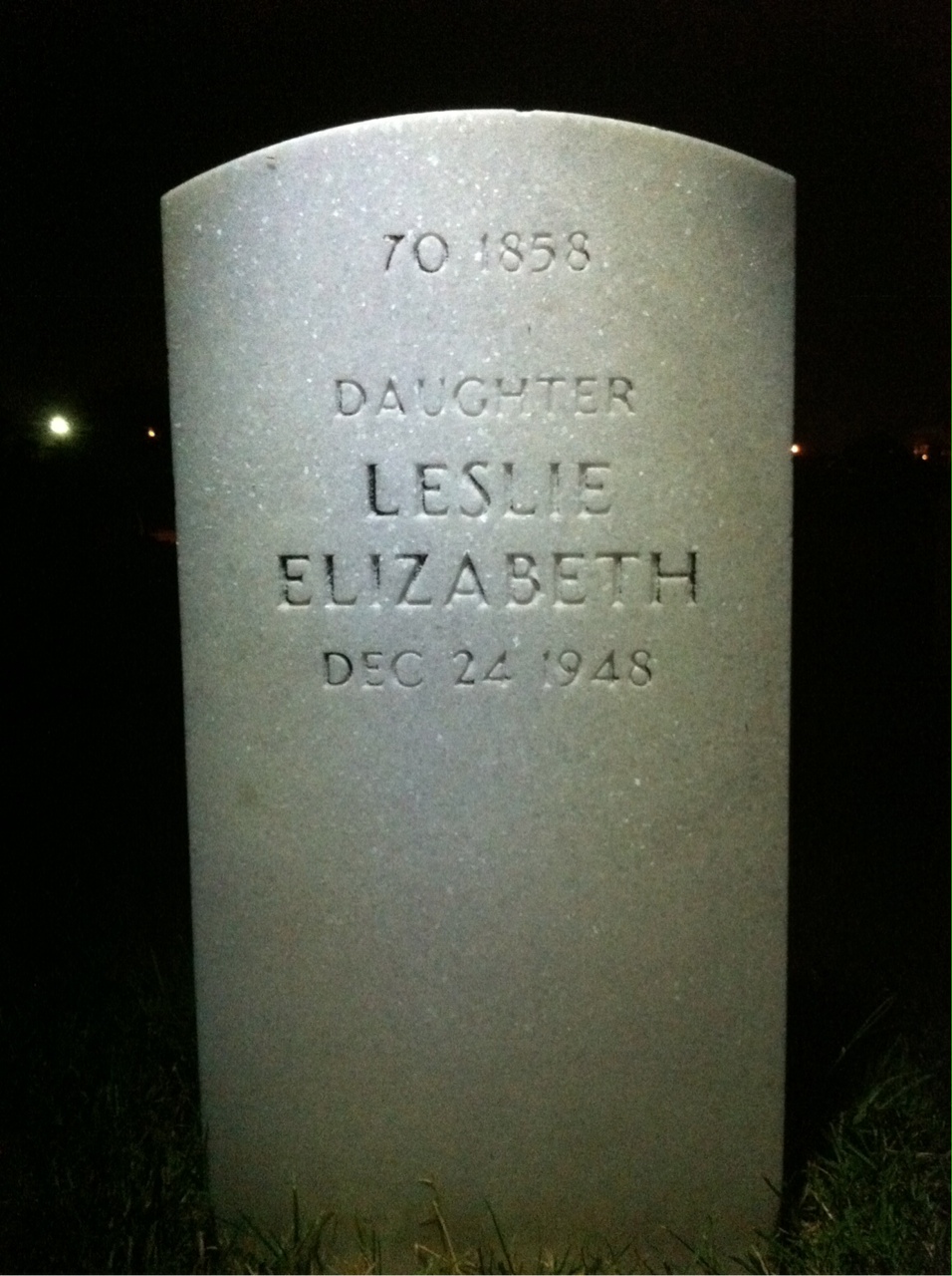 Back of headstone — Leslie Murauskas